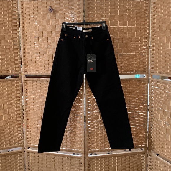 Levi’s Premium Wedgie Straight Jean NWT - Picture 3 of 17